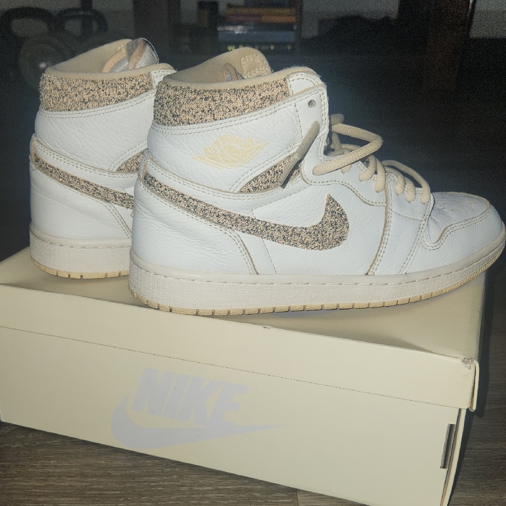 Nike Women's White and Brown High-Top Sneakers